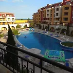 Visit Sunny Marina Ράβντα