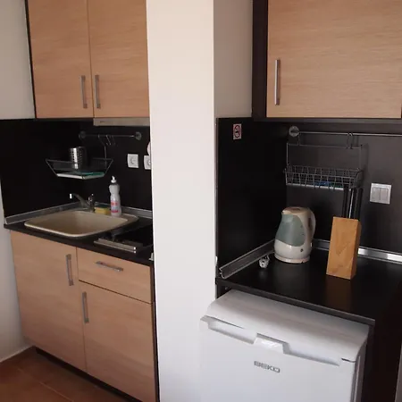 Visit Sunny Marina Ράβντα