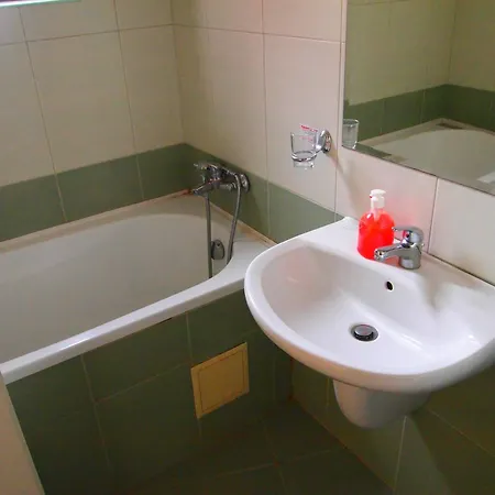 Visit Sunny Marina Апартаменты *