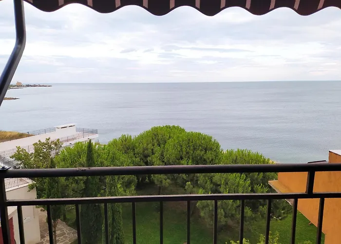 Visit Sunny Marina Apartament