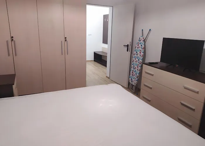 Visit Sunny Marina Apartament Rawda