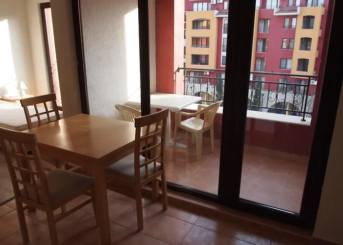 Visit Sunny Marina Rawda